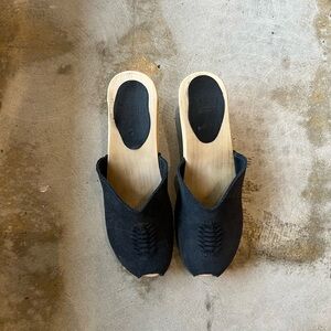 Sven Black Suede Women's Clogs Size 42 / 11